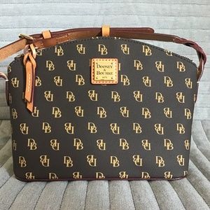 Dooney & Bourke crossbody bag